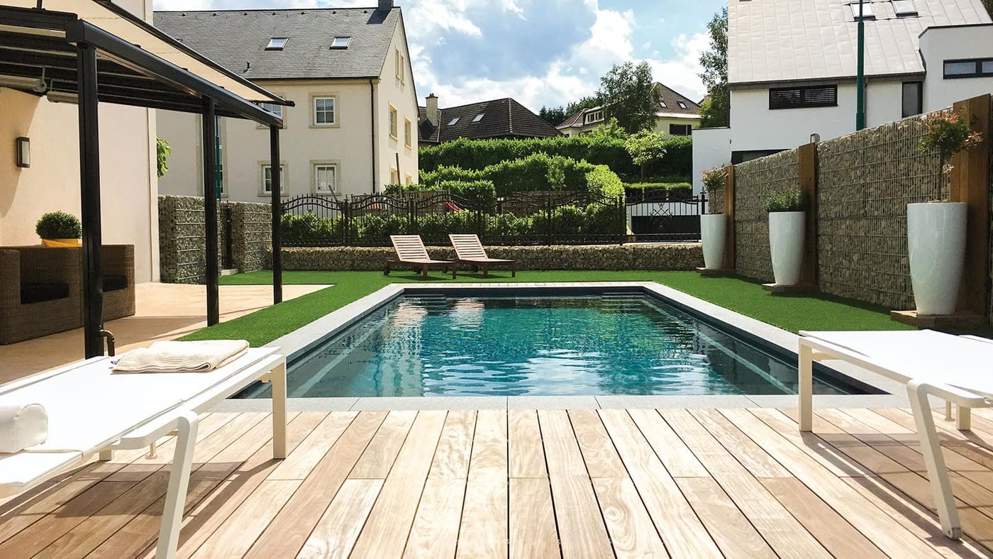 The Freedom fiberglass pool by Imagine Pools